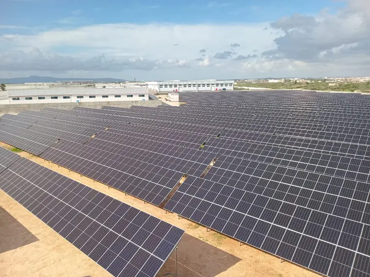 Centrale photovoltaïque VTL — Menzel Temim, 4 640 kWc